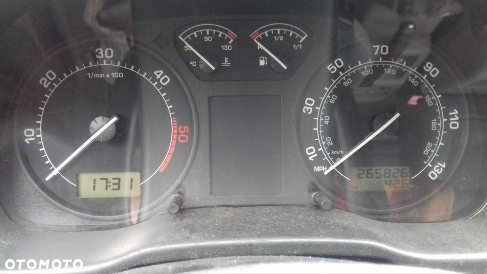 Skoda Octavia - 8