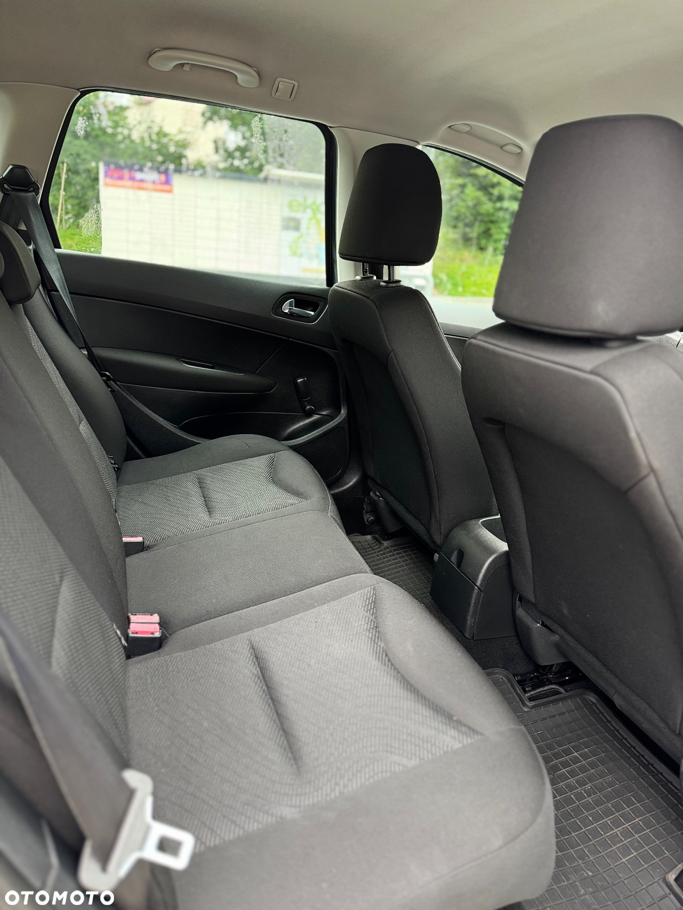 Peugeot 308 1.6 HDi Grand Prix - 6
