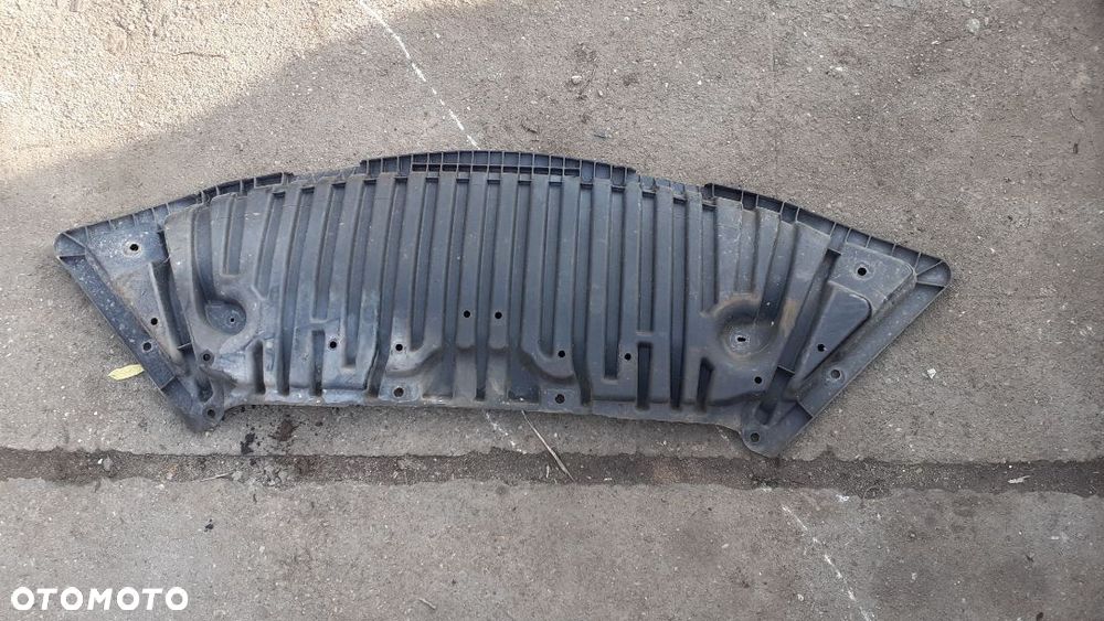 Osłona Dolna Mercedes  A204 520 07 23 - 1