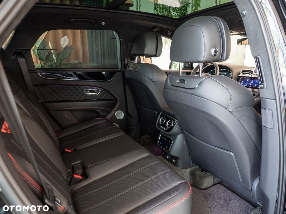 Bentley Bentayga - 28