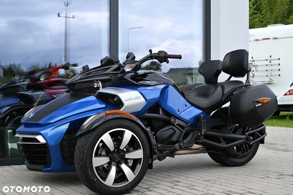Can-Am Spyder - 41