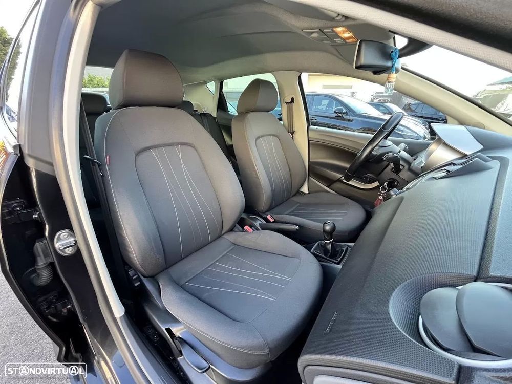SEAT Ibiza 1.6 TDI Copa DPF - 27