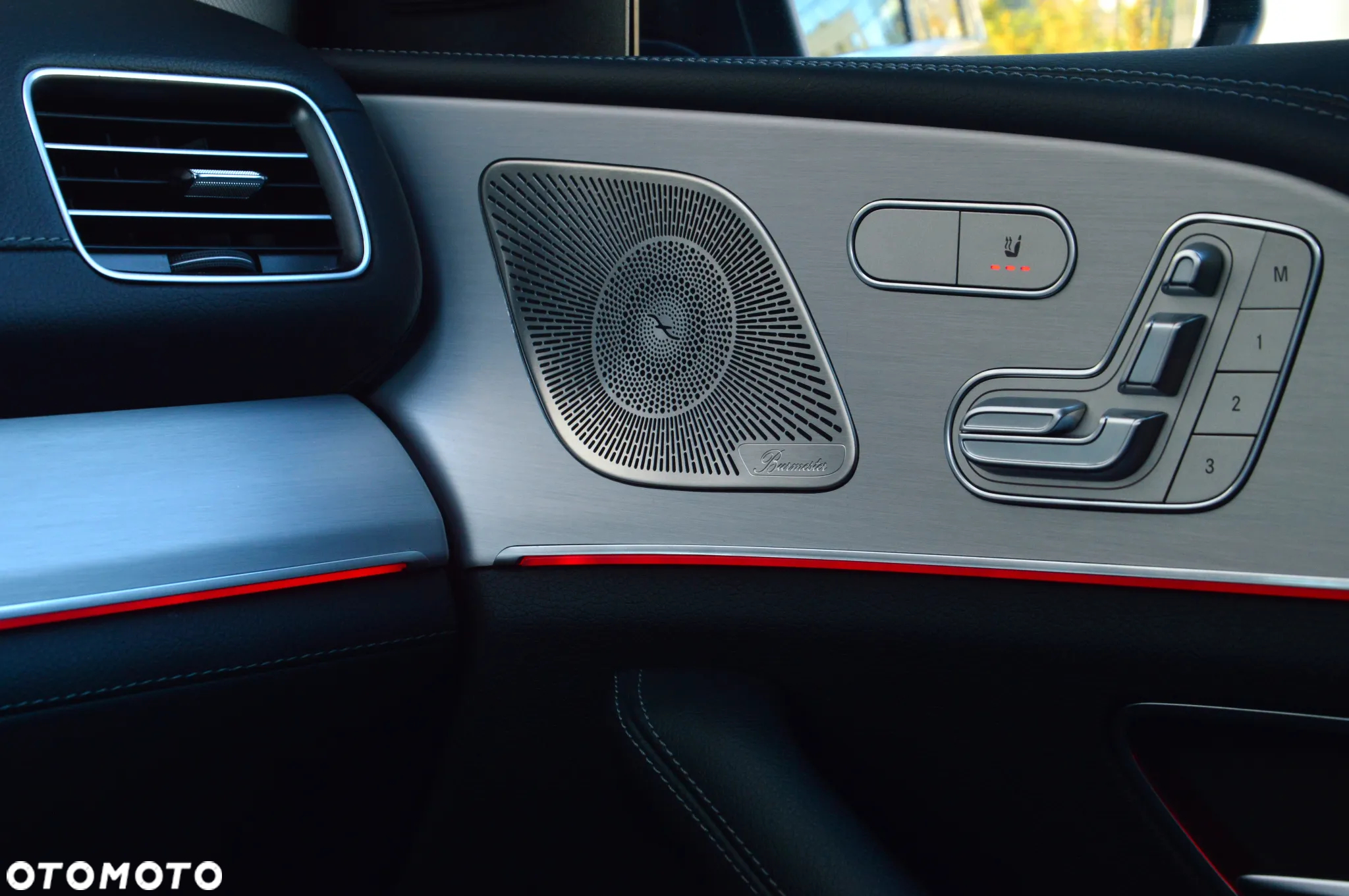 Mercedes-Benz GLE - 22