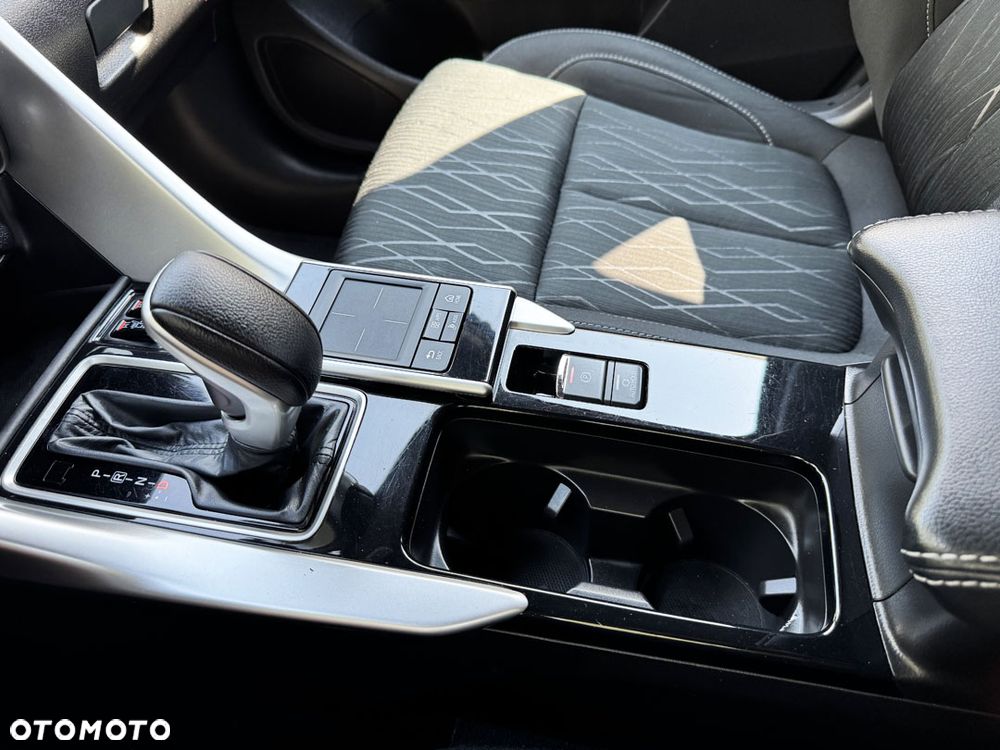 Mitsubishi Eclipse Cross 1.5 T-MIVEC ClearTec CVT 2WD Diamant Edition Plus - 29
