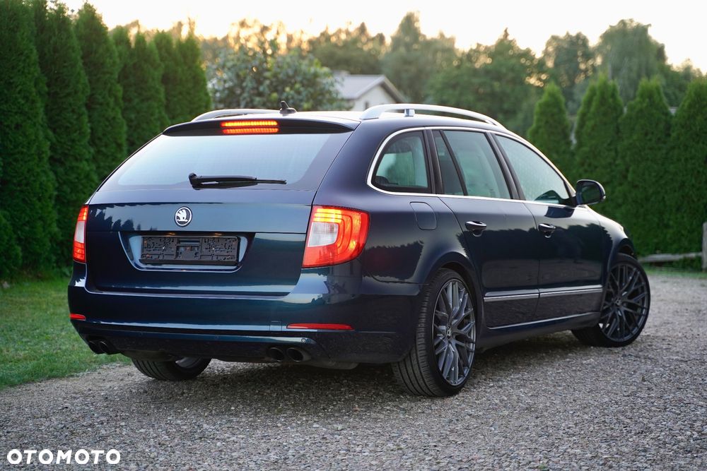 Skoda Superb 2.0 TSI DSG Ambition - 13