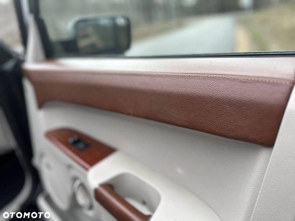 Jeep Commander 3.0 CRD DPF Automatik Limited - 16