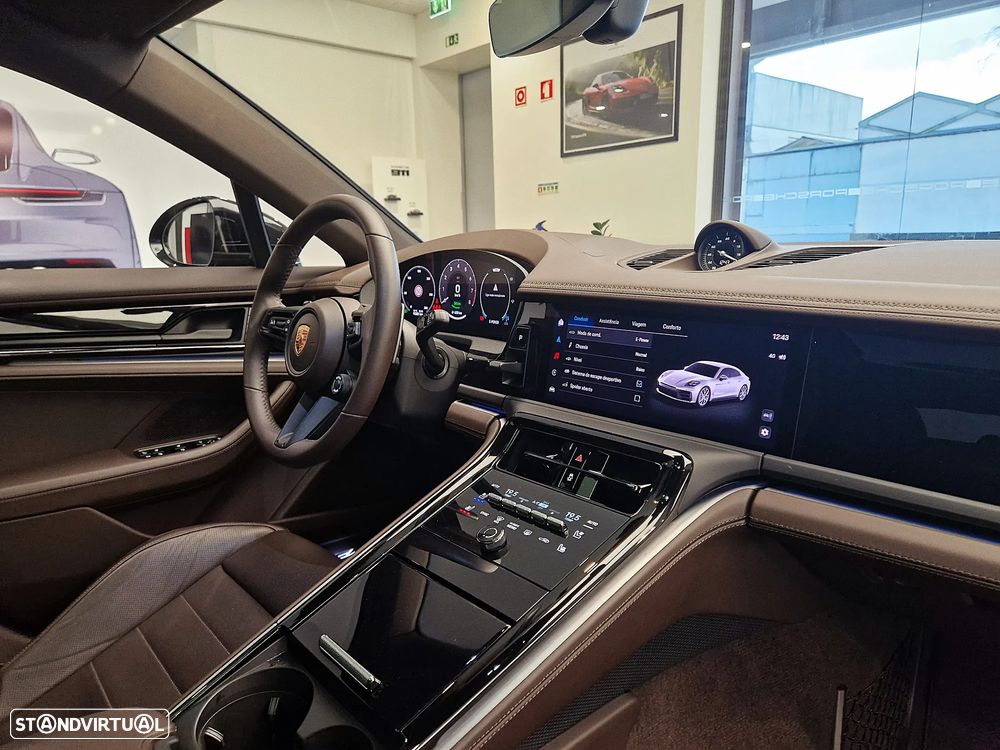 Porsche Panamera 4S E-Hybrid - 32