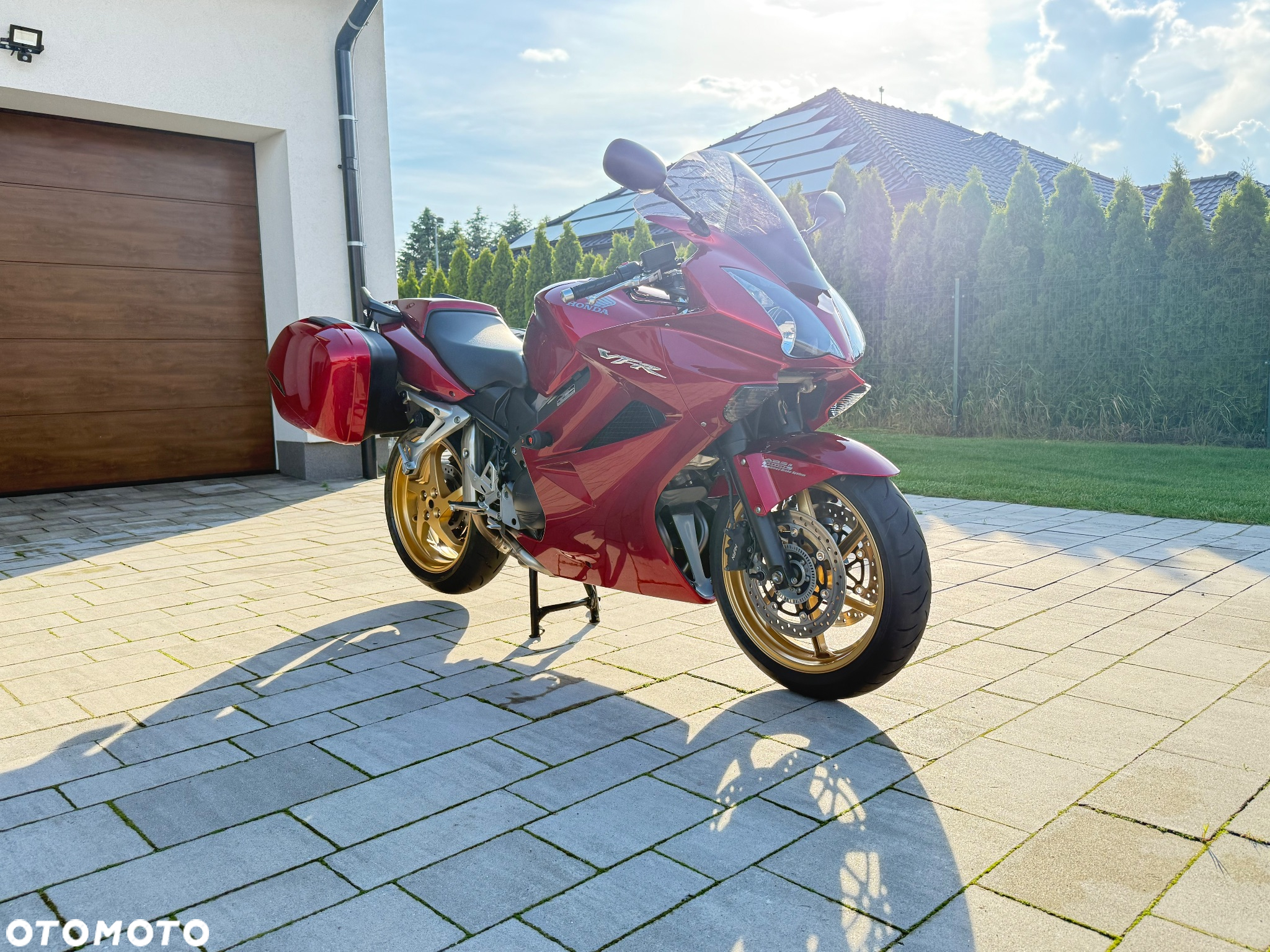 Honda VFR - 2