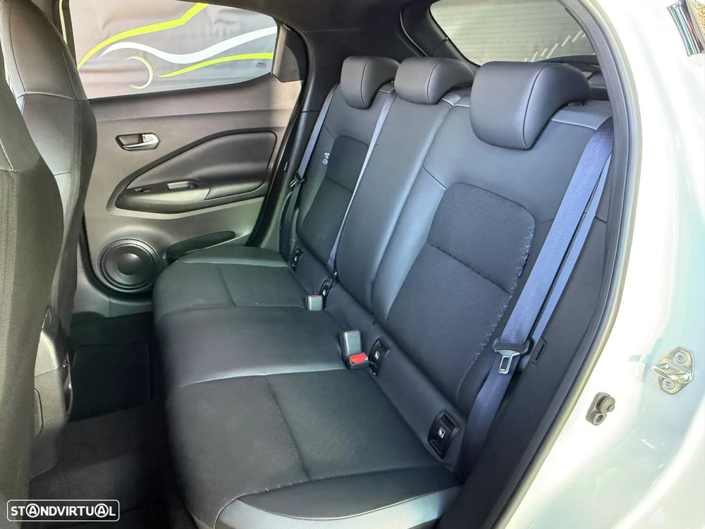 Nissan Juke 1.0 DIG-T N-Connecta - 16