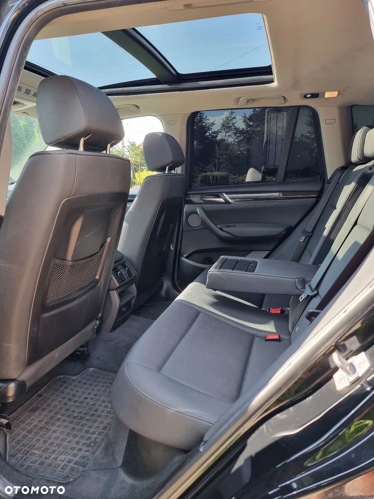 BMW X3 xDrive28i - 12