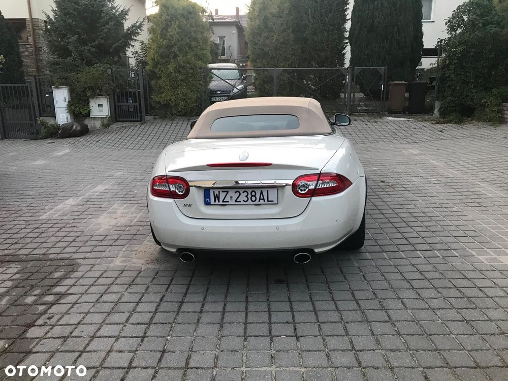 Jaguar XK - 3