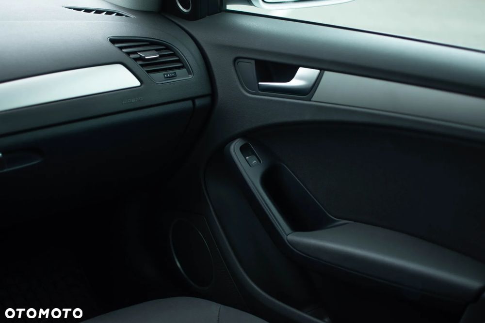 Audi A4 Allroad - 22