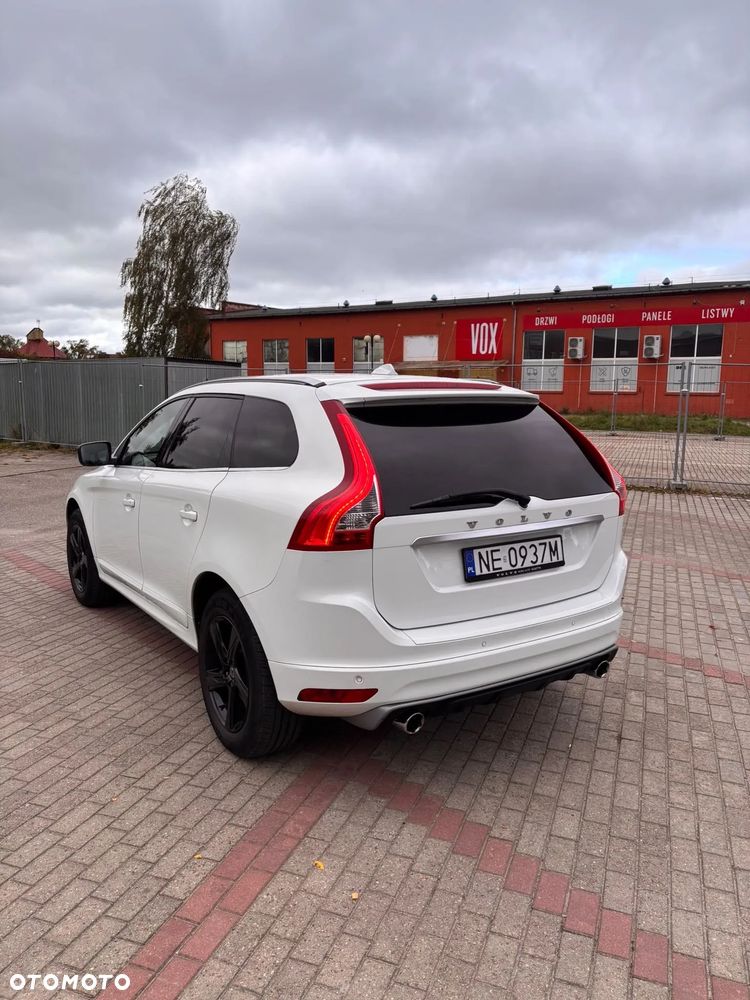 Volvo XC 60 - 6