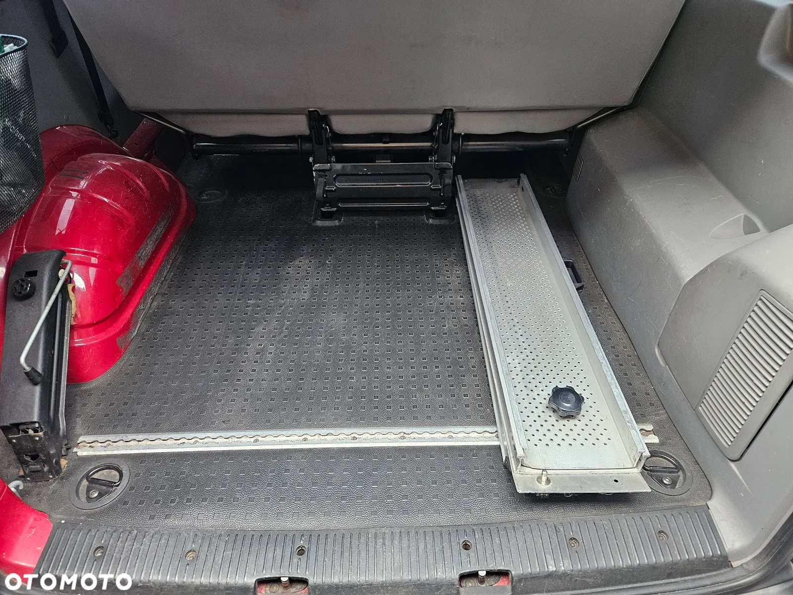 Volkswagen Caravelle TDI L2 Trendline Silverline - 3