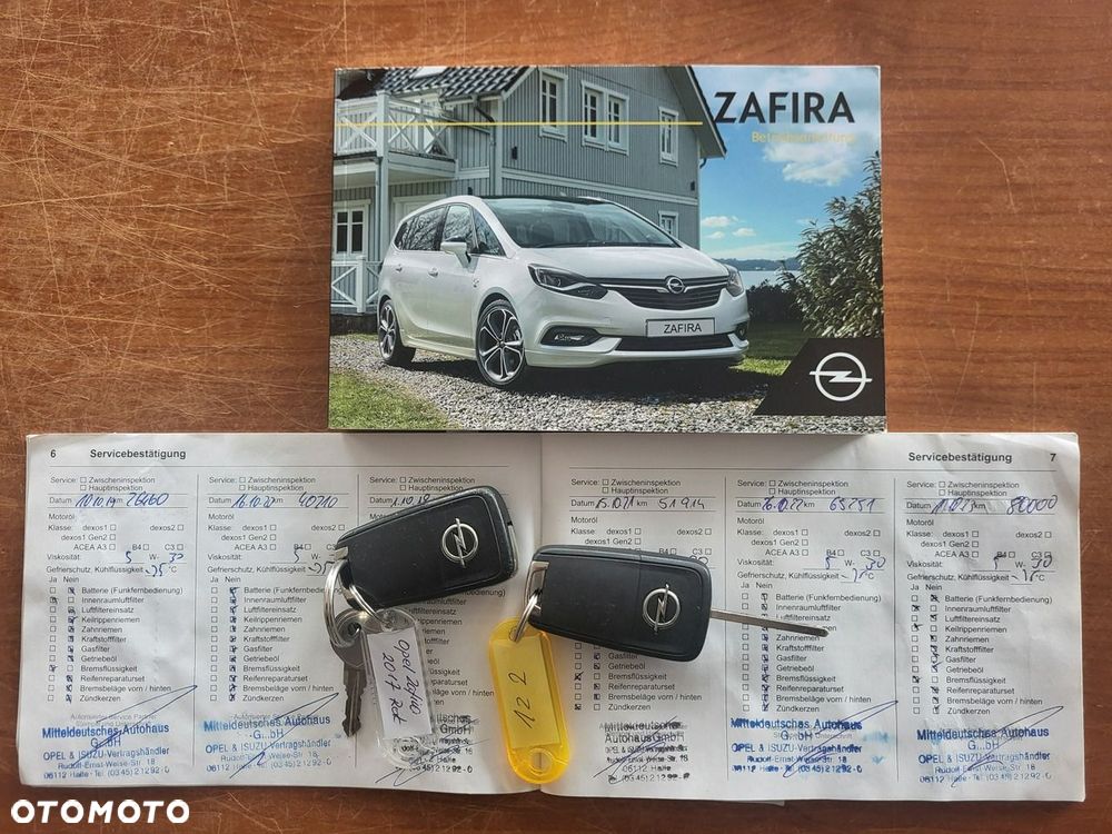 Opel Zafira - 36