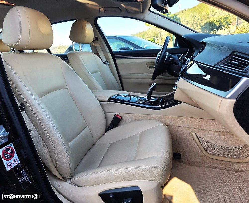 BMW 518 d Line Luxury Auto - 14