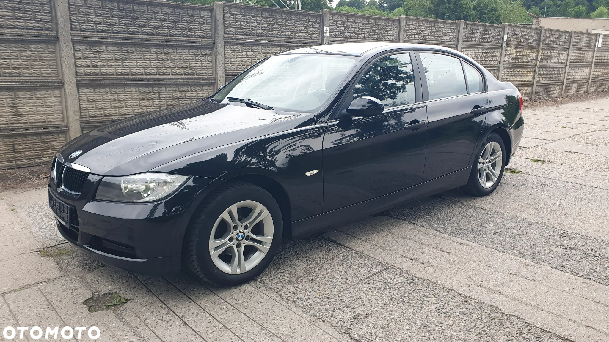 BMW Seria 3 318i - 38
