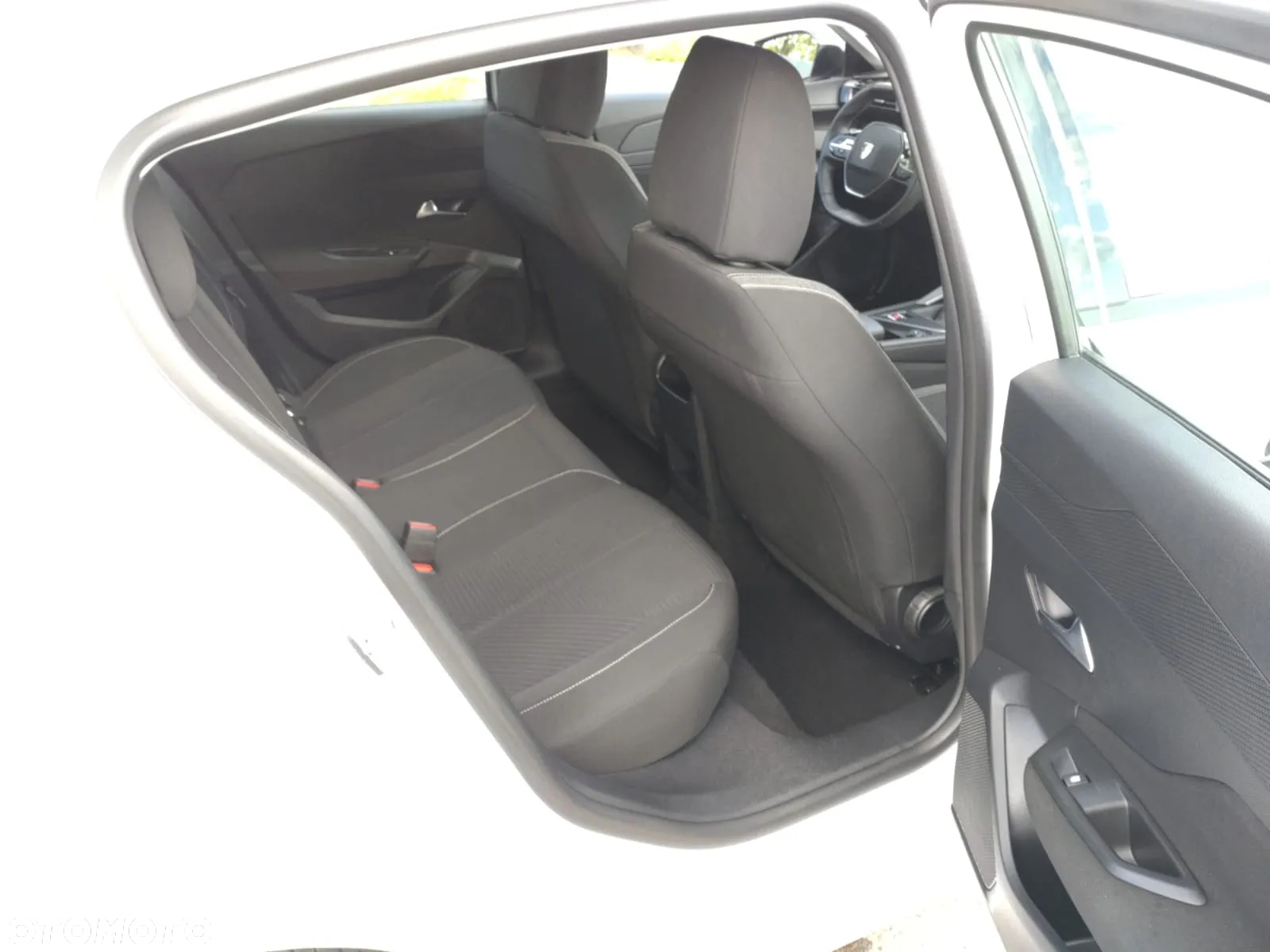 Peugeot 308 1.2 PureTech GPF Allure Pack S&S - 40
