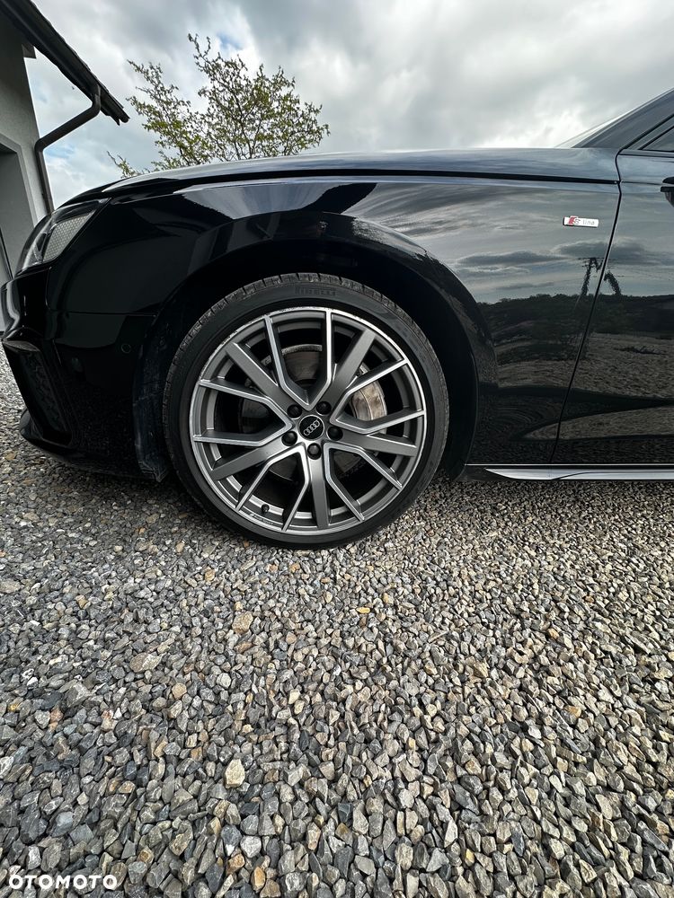 Audi A4 Limousine 45 TFSI mHEV Quattro Black Edition S tronic - 5
