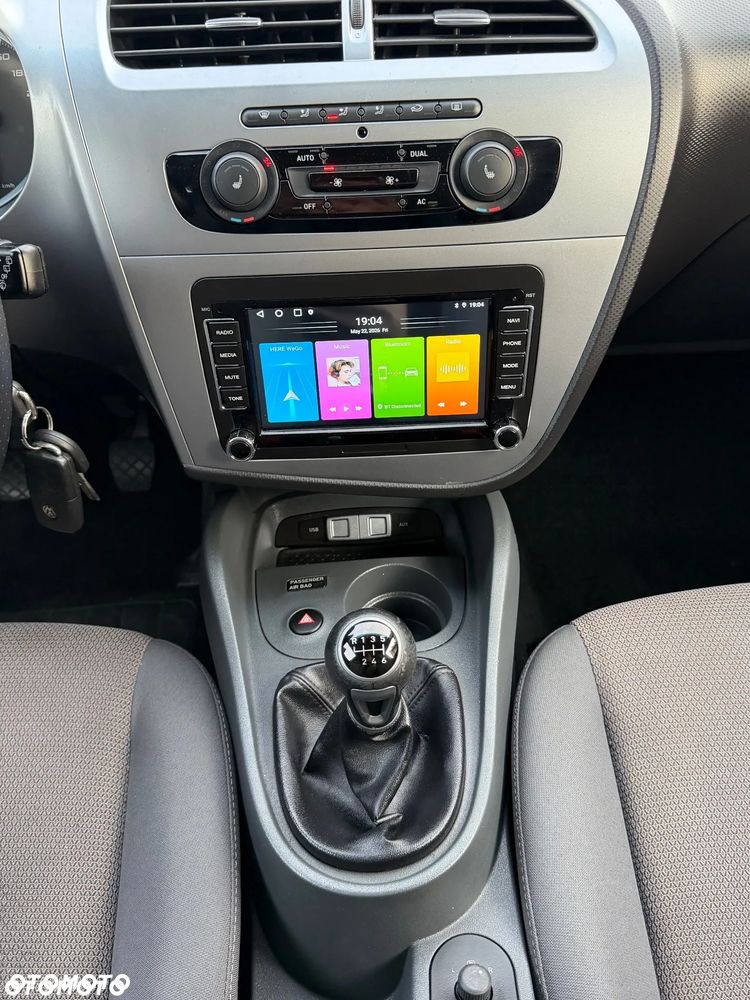 Seat Leon 2.0 TDI DPF Stylance - 8
