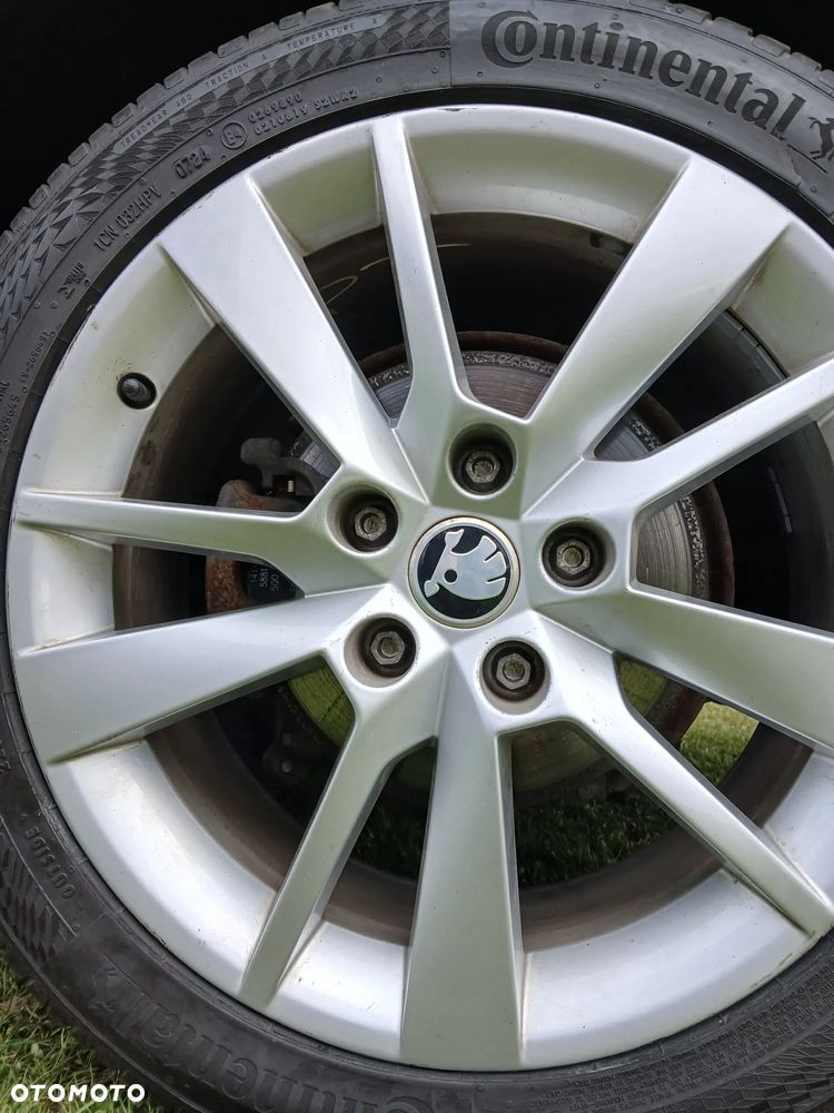 Skoda Octavia 2.0 TDI 4x4 Ambition DSG - 13