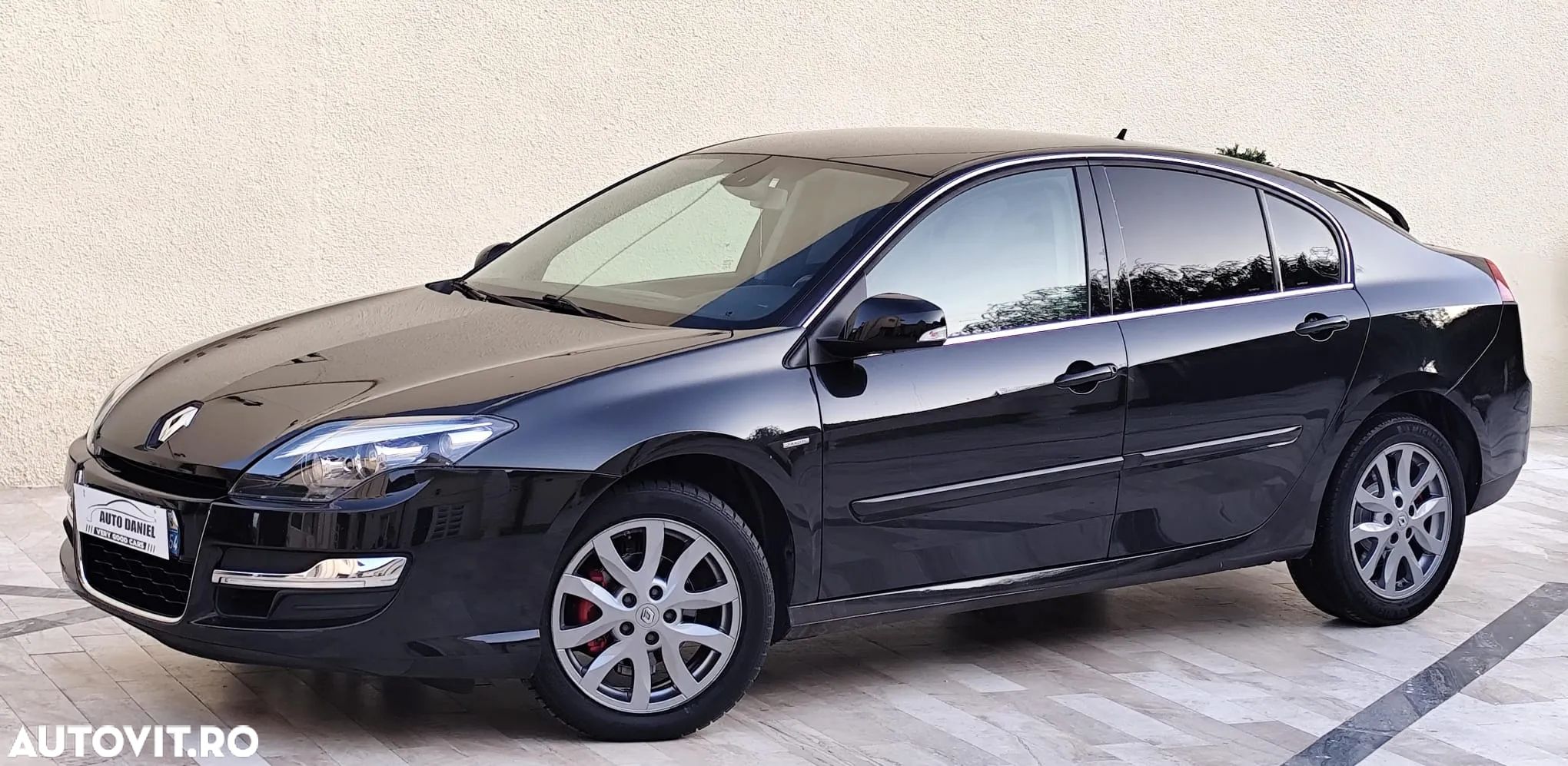 Renault Laguna - 1