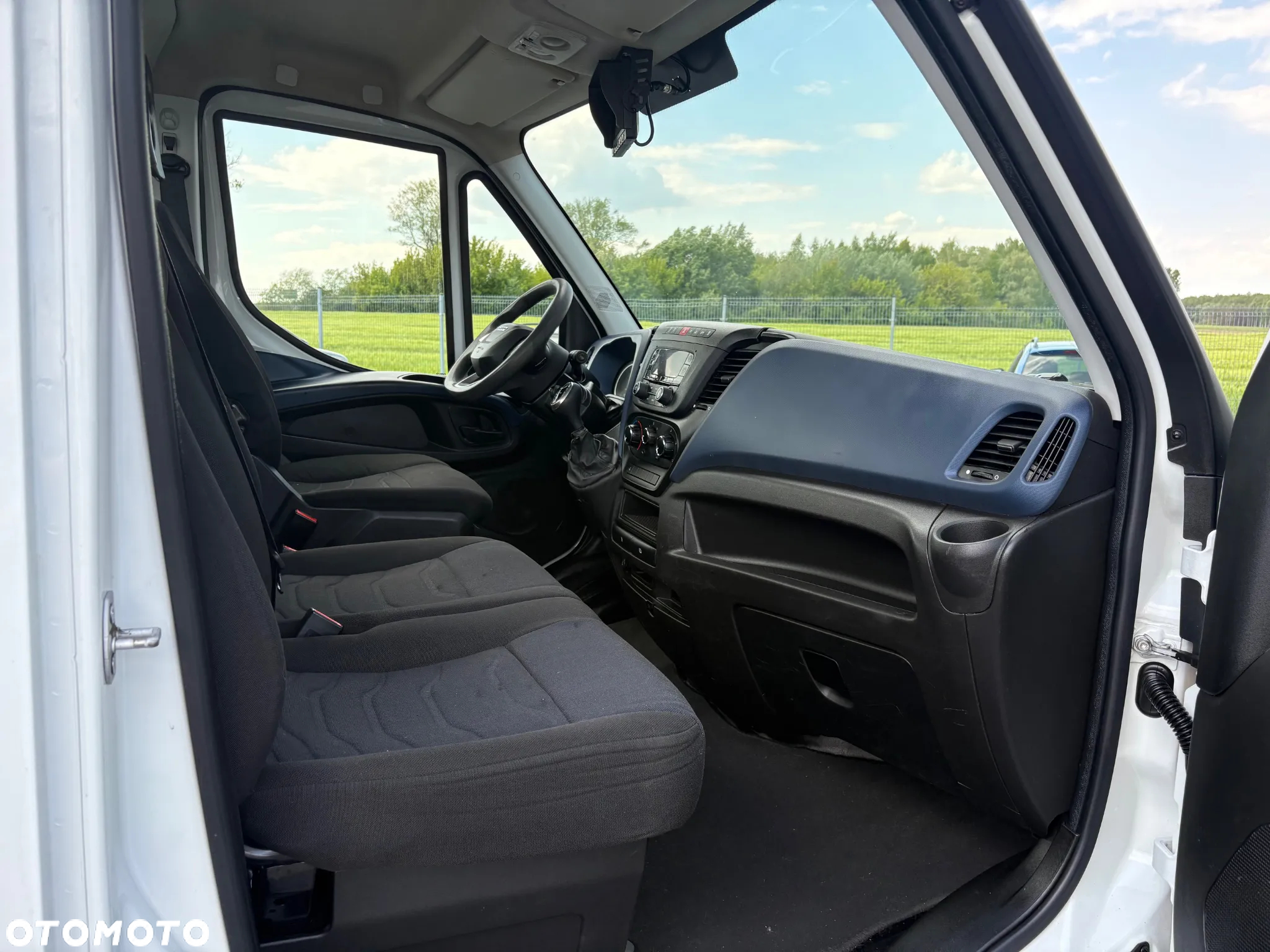 Iveco Daily 35C18 3.0 HPI Hi-Matic Skrzynia 4,9m **LED**KLIMA**NA BLIŹNIAKACH**2021R** - 8