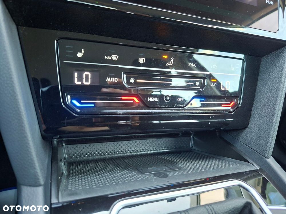 Volkswagen Passat - 20