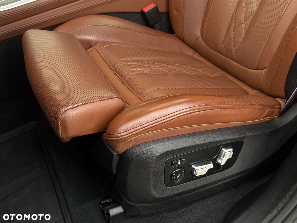 BMW X5 - 21