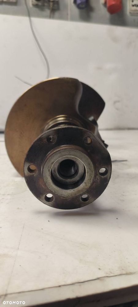 WAŁ KORBOWY MERCEDES-BENZ SL 500 R129 M119 119.960 - 2