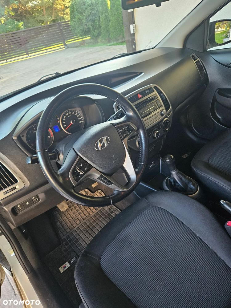 Hyundai i20 - 9