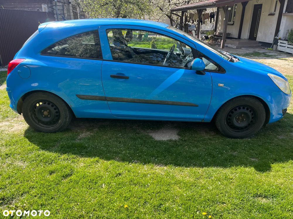 Opel Corsa 1.2 16V Enjoy - 8
