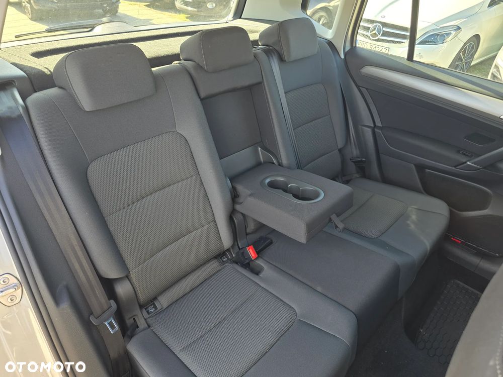 Volkswagen Golf Sportsvan - 14