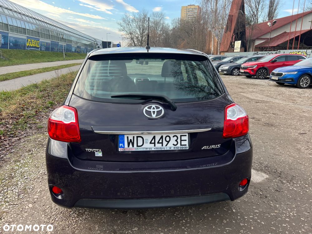 Toyota Auris 1.33 VVT-i Active - 6