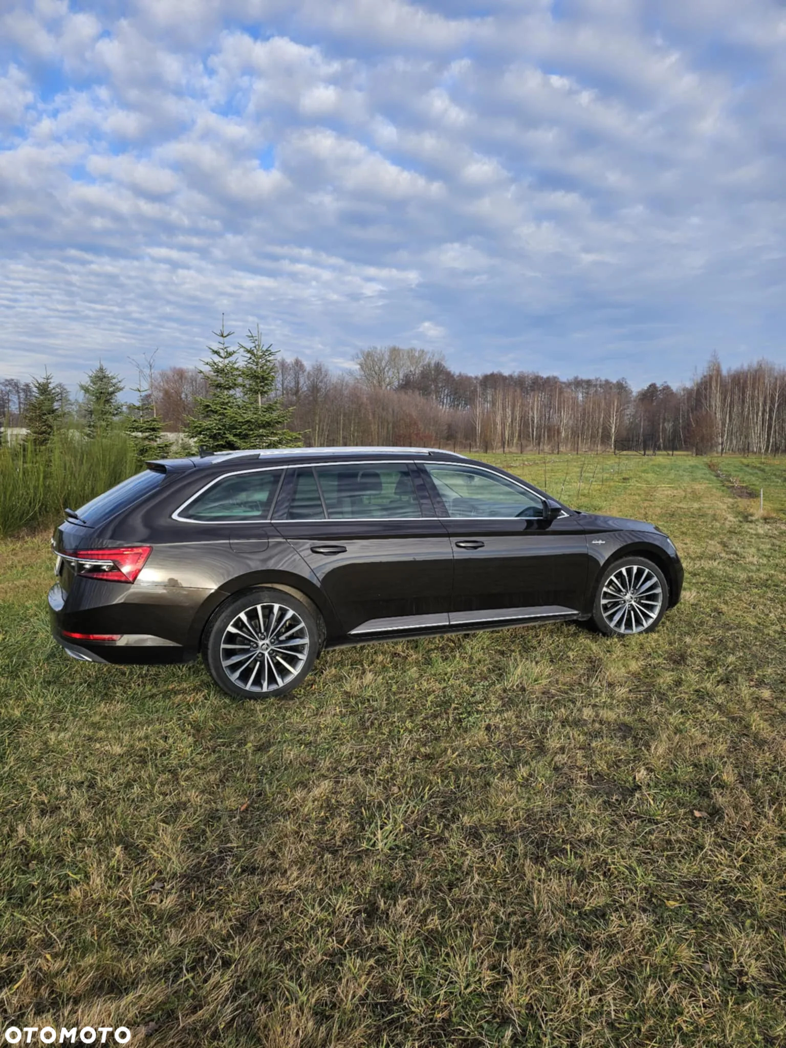 Skoda Superb 2.0 TDI SCR L&K DSG - 6
