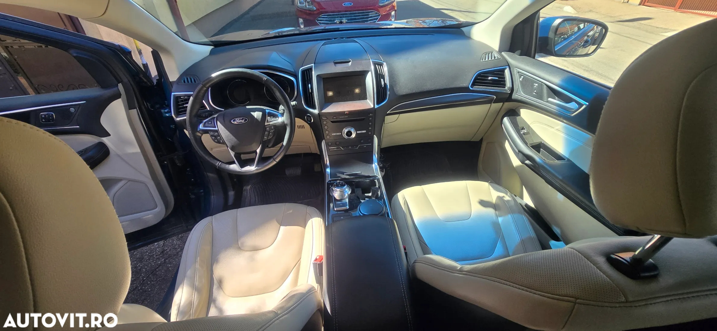 Ford Edge 2.0 Panther A8 AWD Titanium - 4