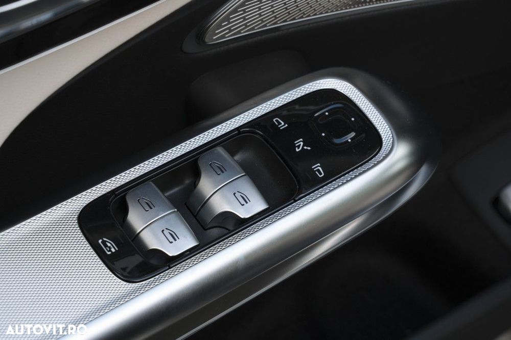 Mercedes-Benz E - 31