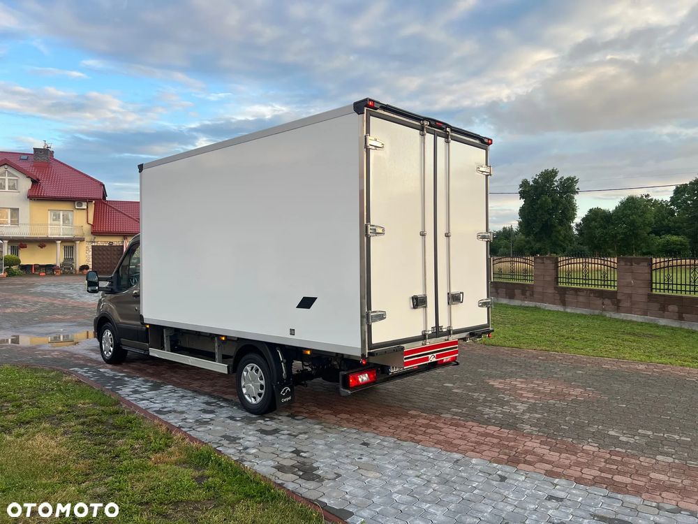Ford Transit - 6