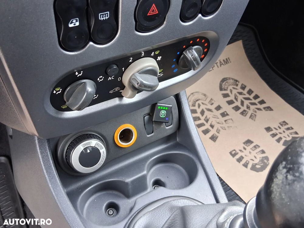 Dacia Duster 1.6 4x4 Laureate - 6