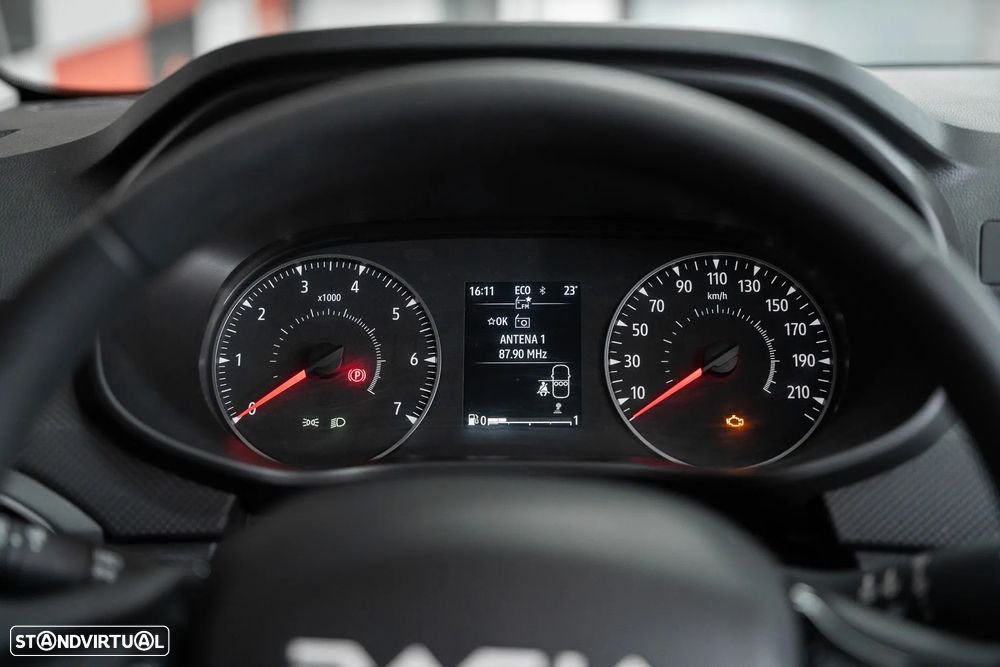 Dacia Jogger 1.0 TCe Essential 7L - 12