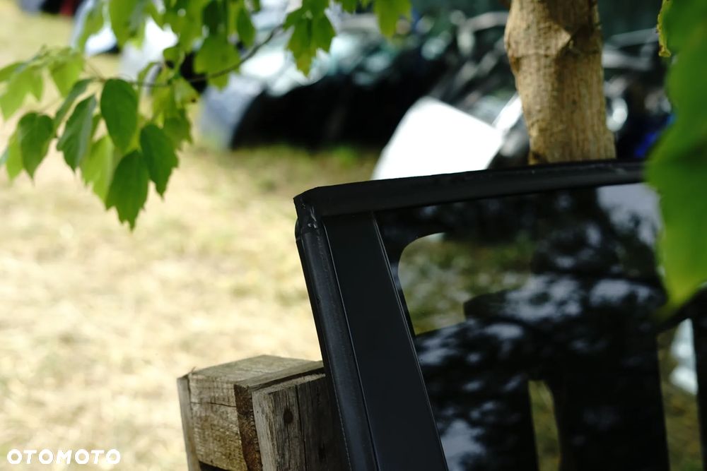 Drzwi tył tylne lewe VW Touran I Lift LA7W - 2