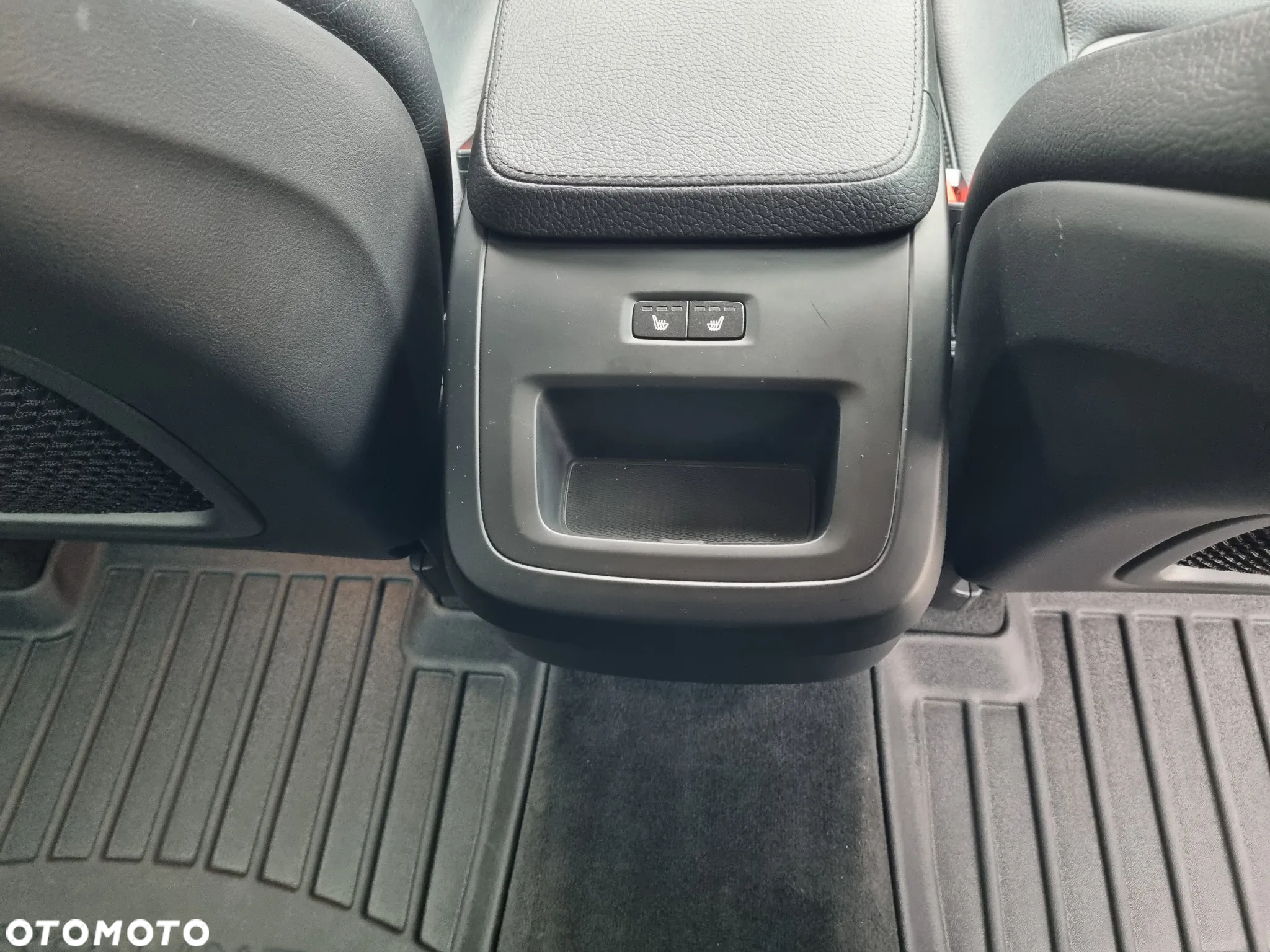 Volvo XC 90 D5 AWD Momentum - 18
