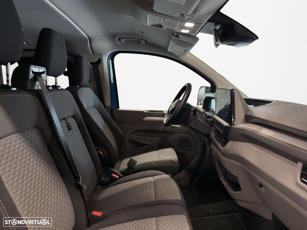 VW Caravelle 83 kWh Life - 11