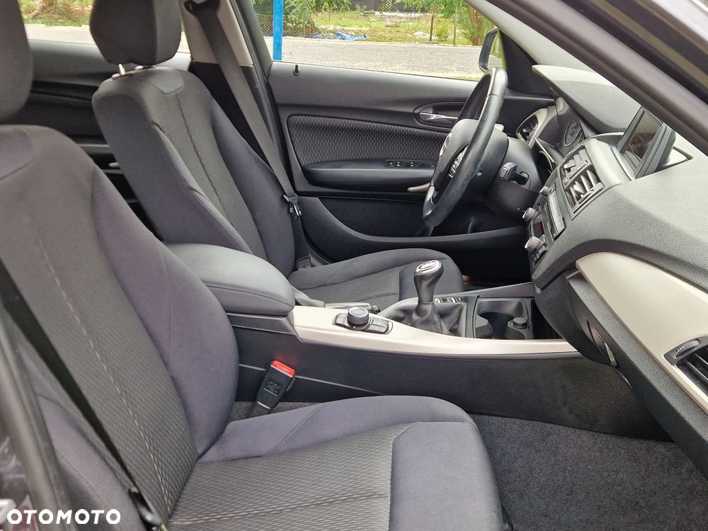 BMW Seria 1 116d EfficientDynamics - 19