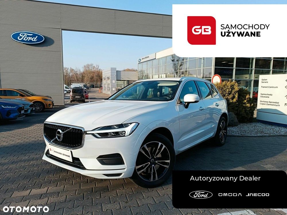 Volvo XC 60 T4 Momentum Pro - 1