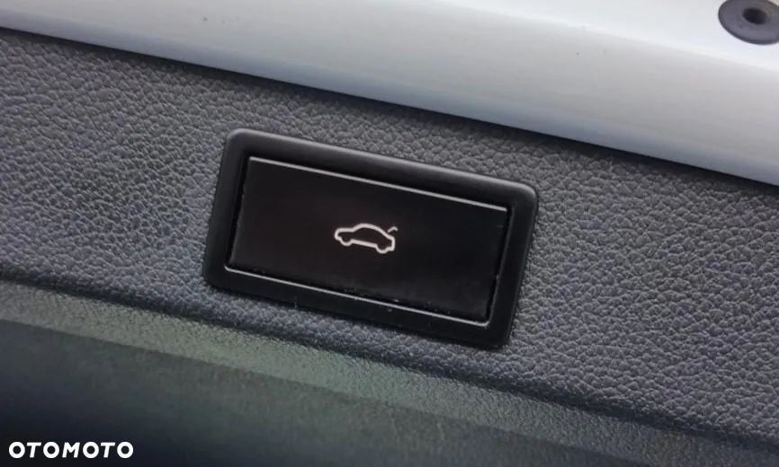 Skoda Superb 2.0 TDI Ambition DSG - 18