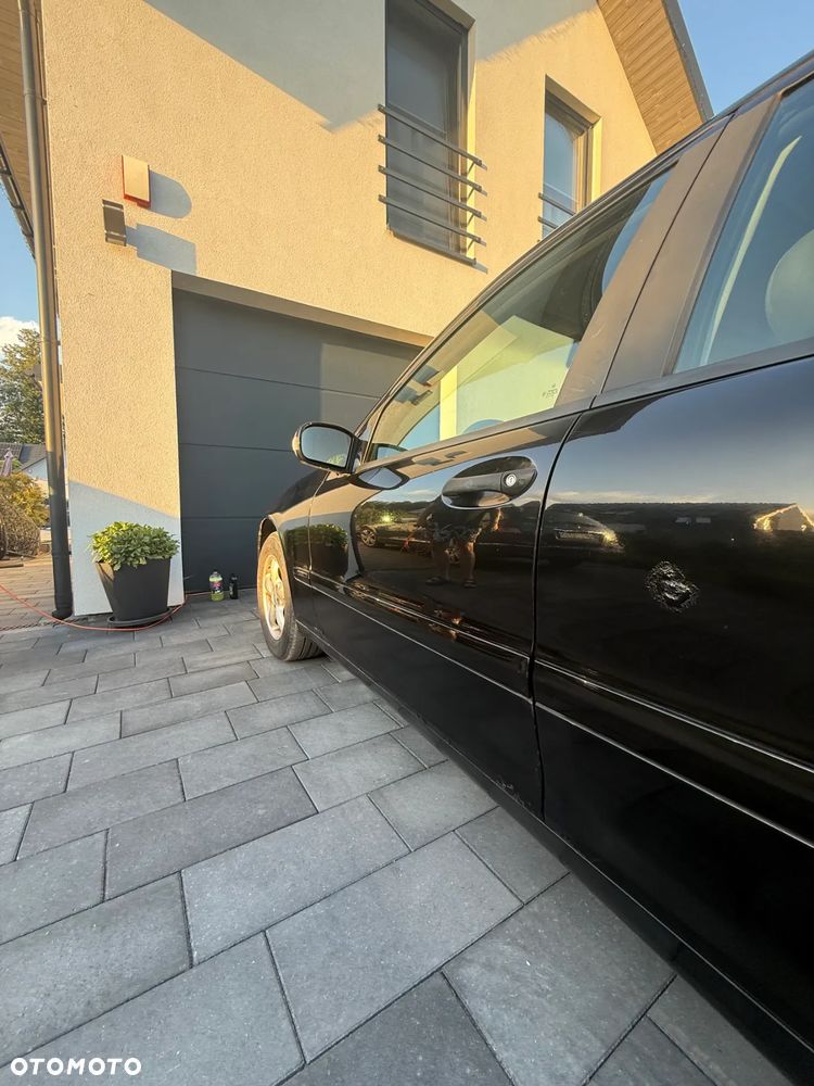 Mercedes-Benz Klasa C 180 Classic - 3