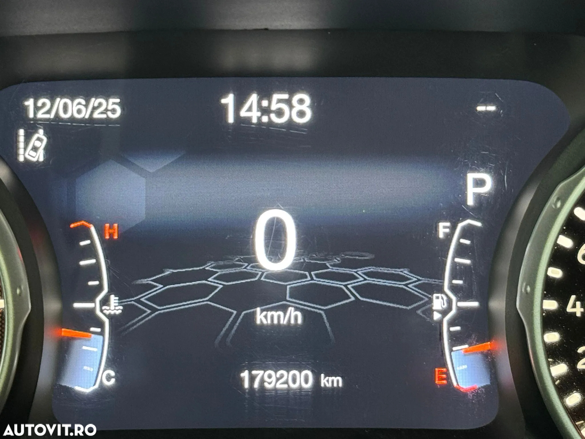 Jeep Compass 2.0 M-Jet 4x4 AT Limited - 23