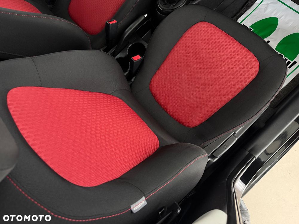 Hyundai i20 1.2 Classic + - 30