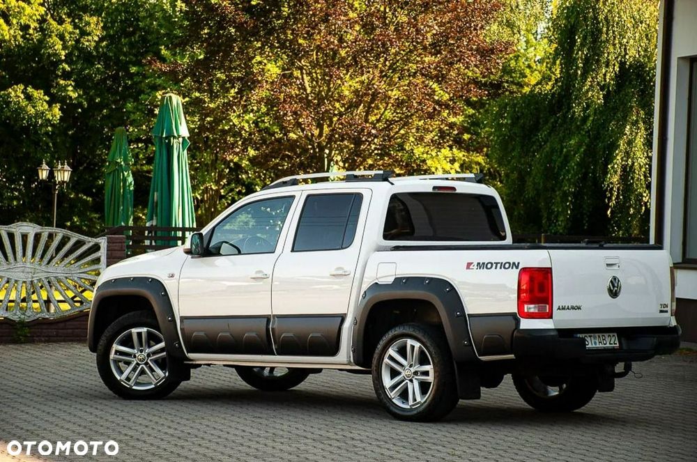 Volkswagen Amarok 2.0 BiTDI Autm Highline - 22